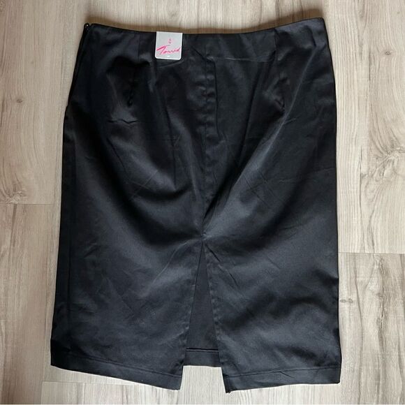 Torrid pencil skirt black size 14 plus new with tags - Picture 3 of 15